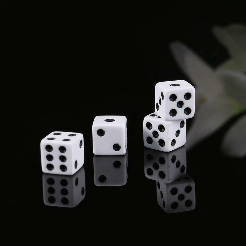 100 Pieces Square Corner Dices,Plastic Right Angle Board Game Cube 8mm/0.31in