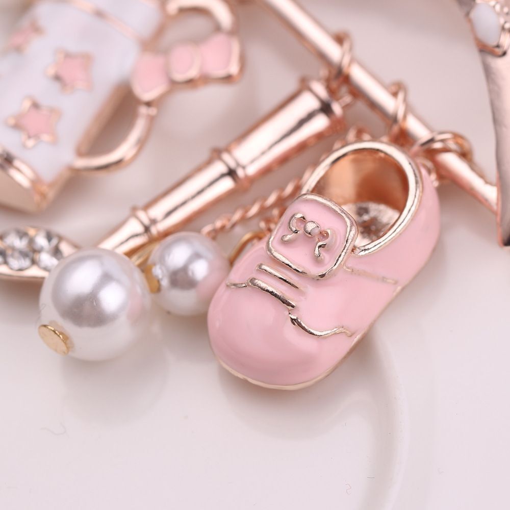 New Women Badges Pendants Fashion Pink Enamel Brooch Pins Hanger Brooches