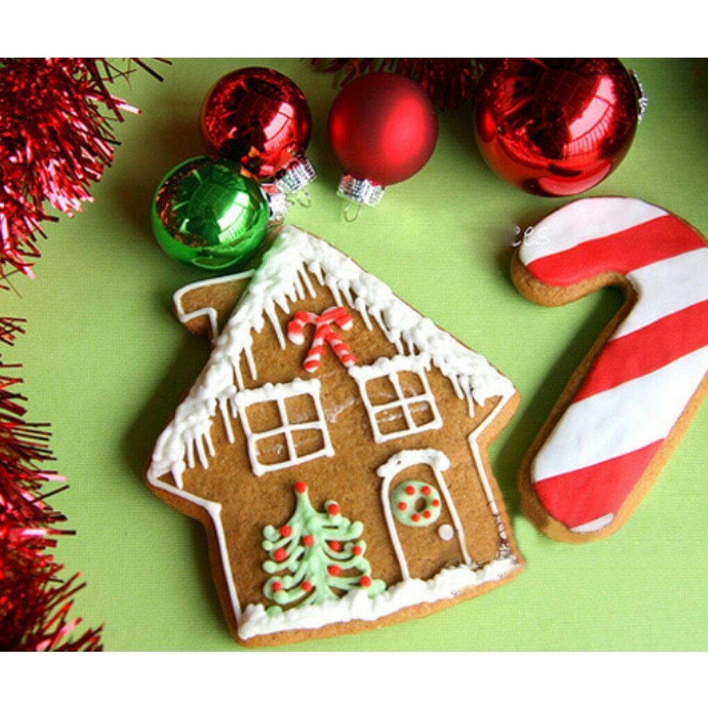 Xmas Home DIY Cookie Biscuit Baking House Shape Aluminum Alloy Cutter Mold