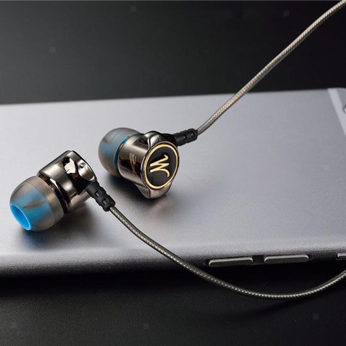 QKZ DM7 Earphone Metal Stereo Noise Isolating 3.5mm In-ear Headset