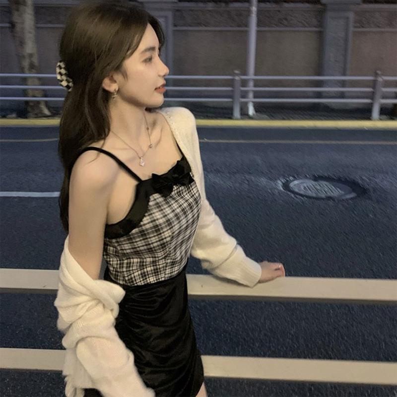 Women Spaghetti Strap Camisole Square Neck Plaid Print Bowknot Crop Top Vest