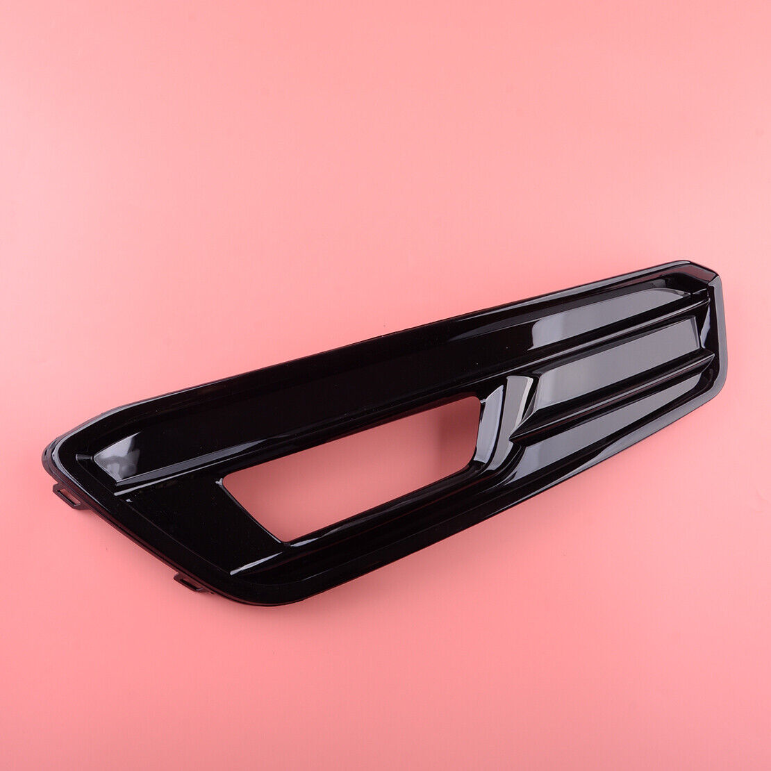 Right Side Fog Light Lamp Cover Bezel Molding Trim Fit for Ford Focus ST 2015-18