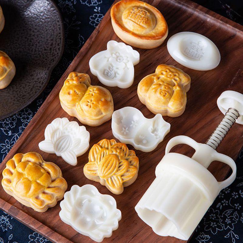 Moon Cake Mold for Mid-Autumn 50g Turtle Cookie Cutter Stamp DIY Green Bean Mold