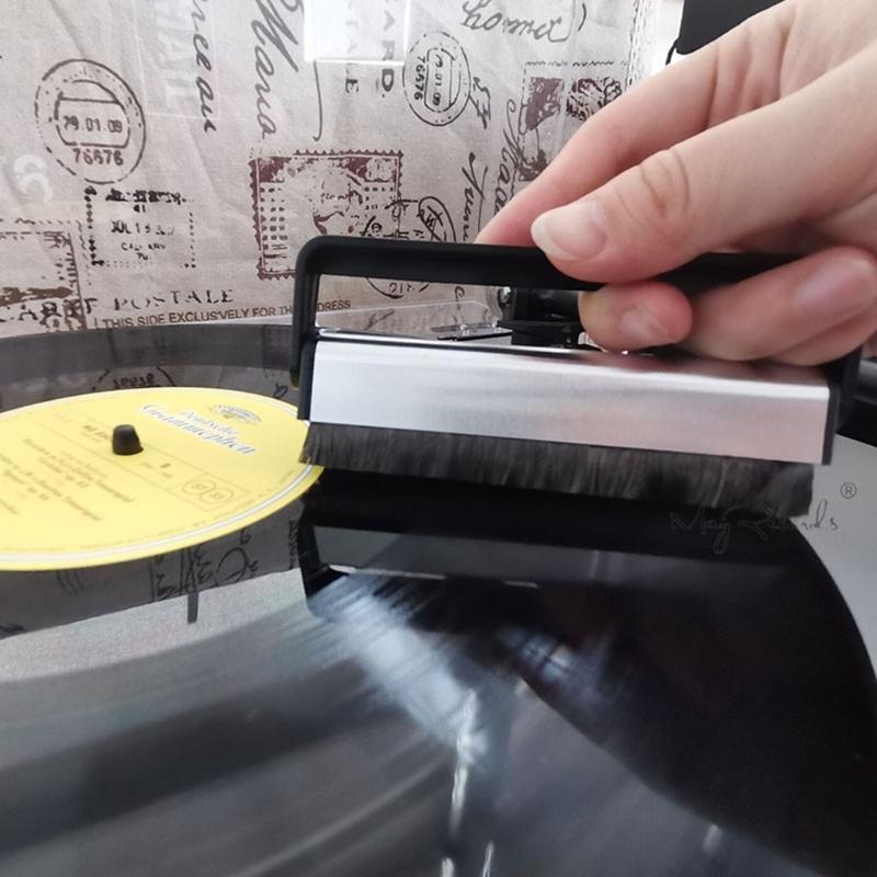 Hot Favorable with Carbon Fiber and Velvet Brushes Vinyl Record Cleaning Brush