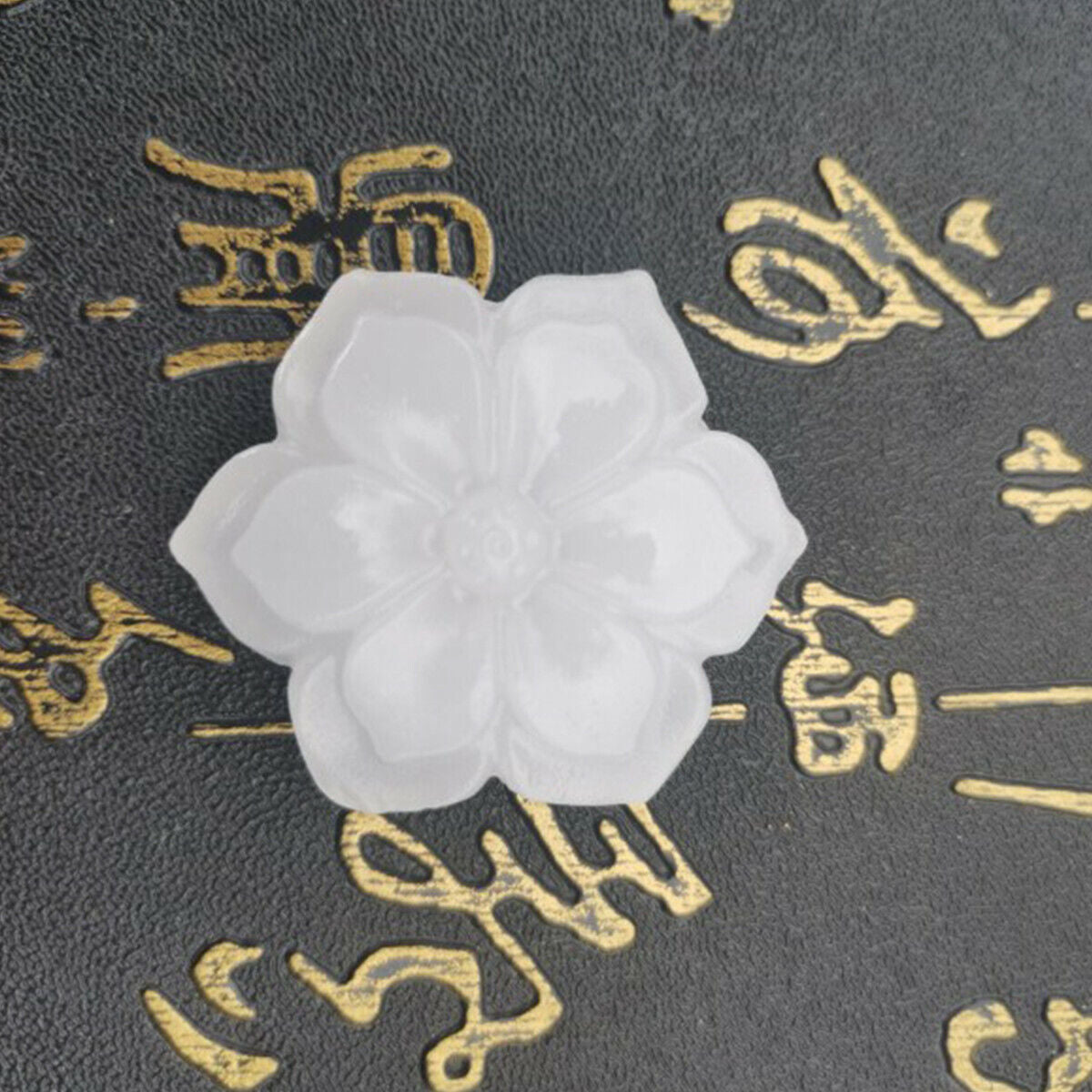 Natural Chinese White Jade Hand Carved Flower Lucky Pendant New Jewelry Gift