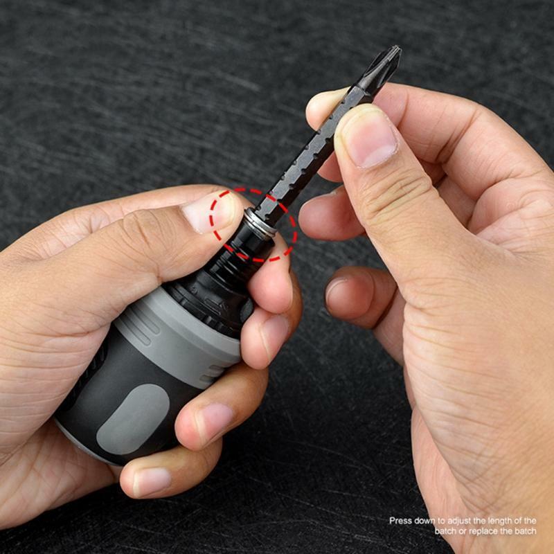 Screwdriver Adjustable Length Slotted and Phillips Magnetic Tip
