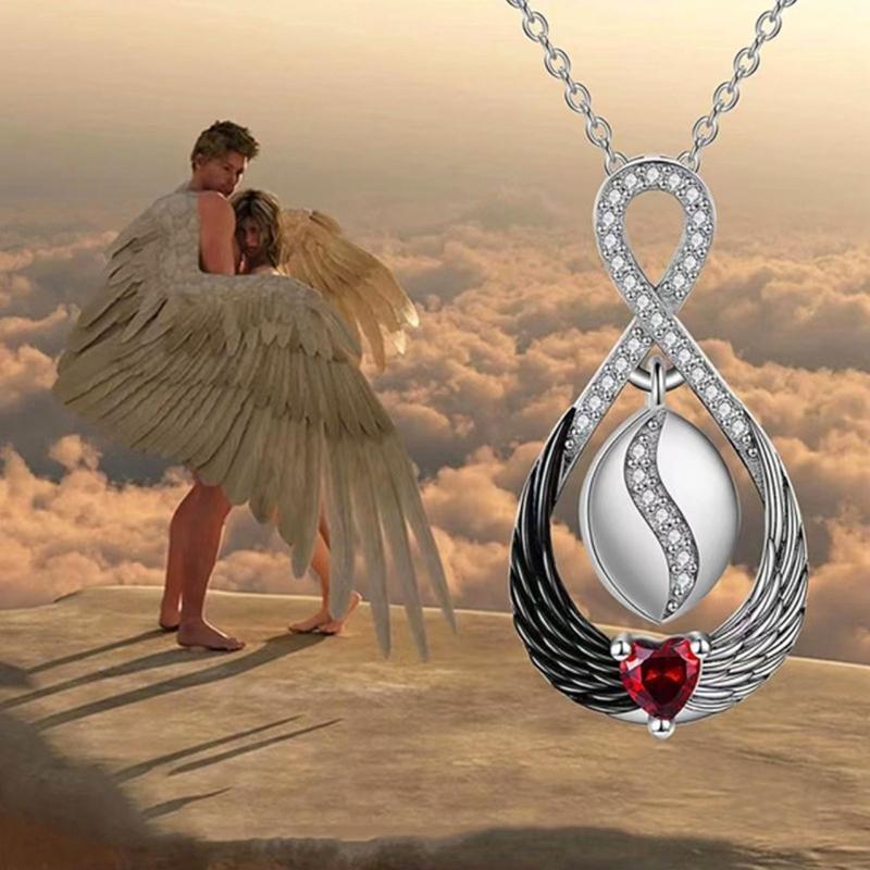 Black and White Angel Wings Pendant Necklace Female Fashion Wing Jewelry