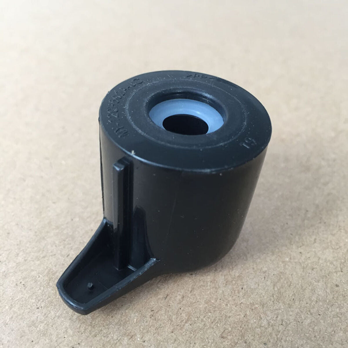 Exhaust Relief Valve for Midea MY-12LS505A/W12PCS505E Electric Pressure Cooker