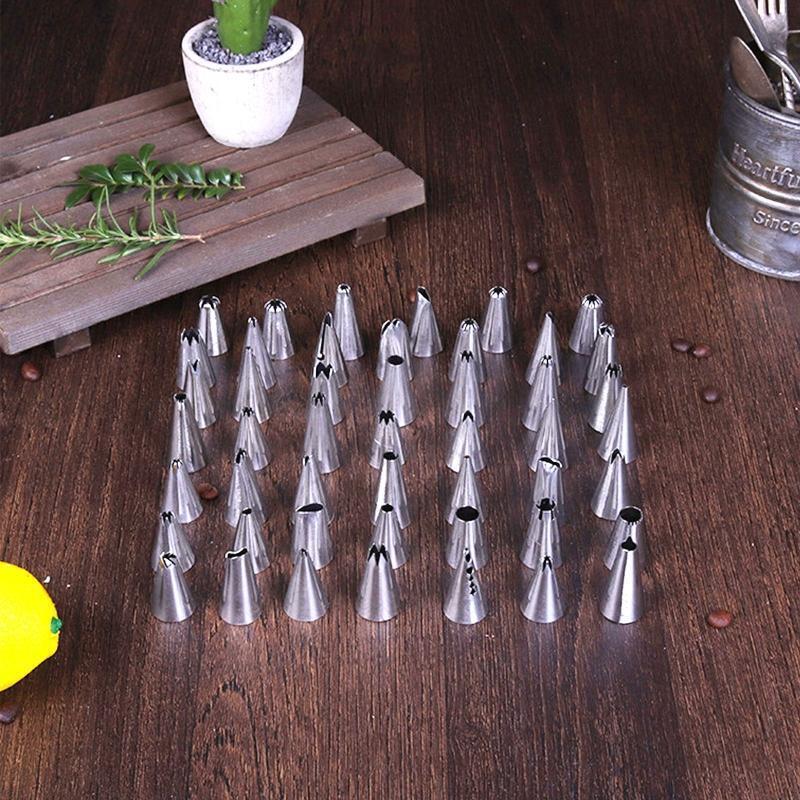 52 Pieces Stainless Steel Icing Piping Cake Nozzles with Storage Box Durable Use