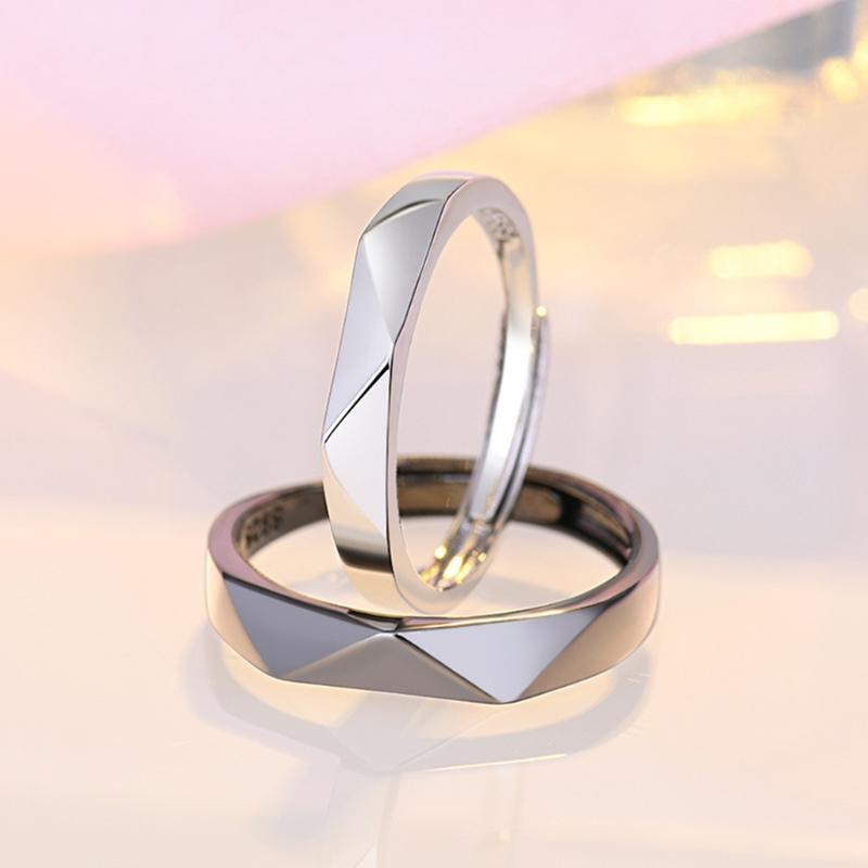2 Pcs Couple Ring Set for Her Black White Adjustable Finger Thumb Jewelry