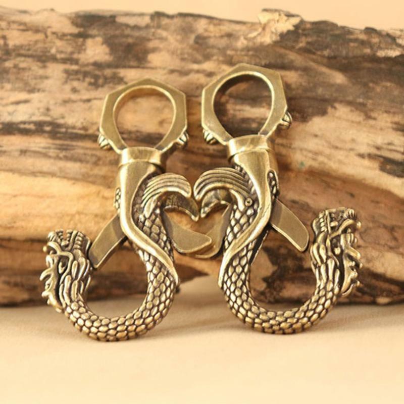 Personality Creative Brass Key Hook Anti Corrosion Rustproof Exquisite Keychain