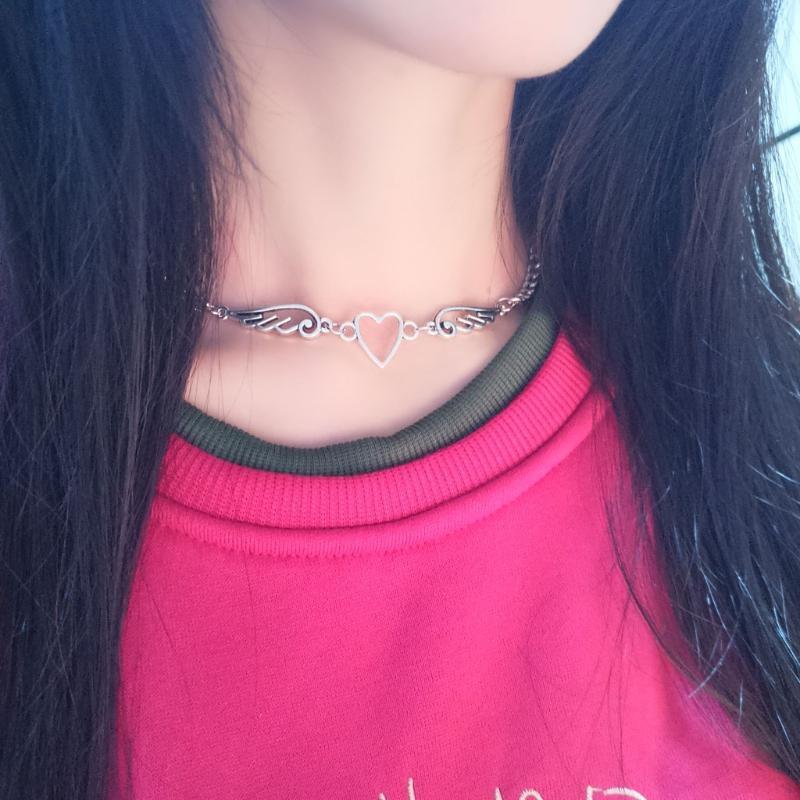 Punk Heart Feather Metal Choker Necklace Women Harajuku Angel Feather Pendant