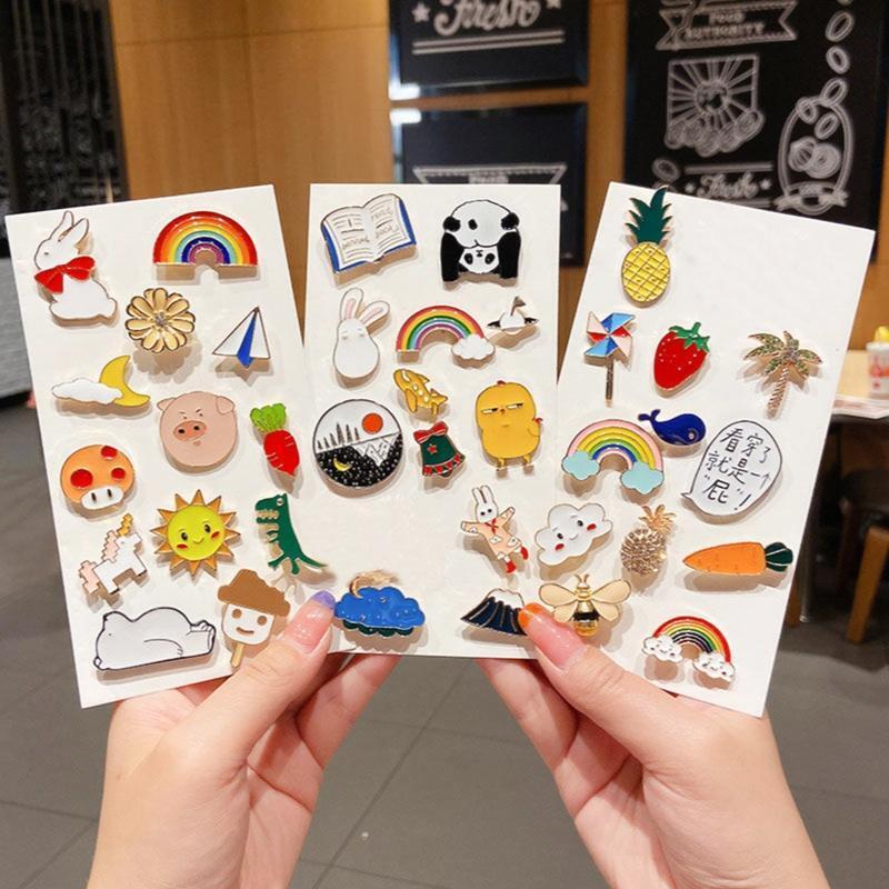 20 Pcs/Set Delicate Cartoon Brooch Pins Coats Scarves Shirts Clothes Bags Pins