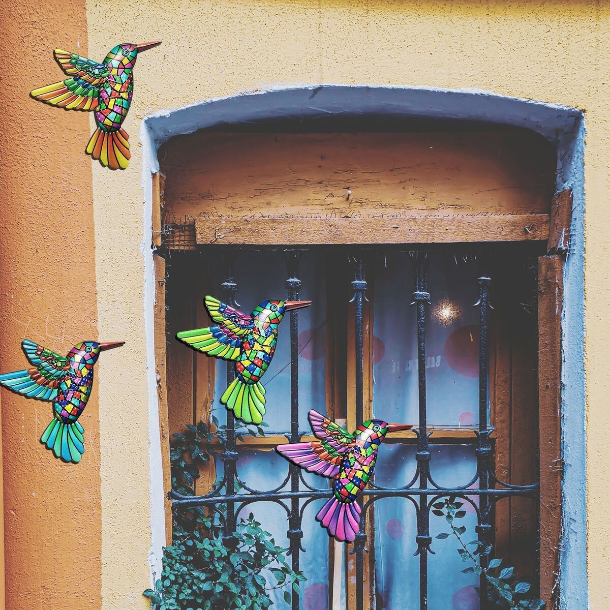 Home Decoration Wall Hanging Garden Craft Metal Hummingbird Ornament Iron Art
