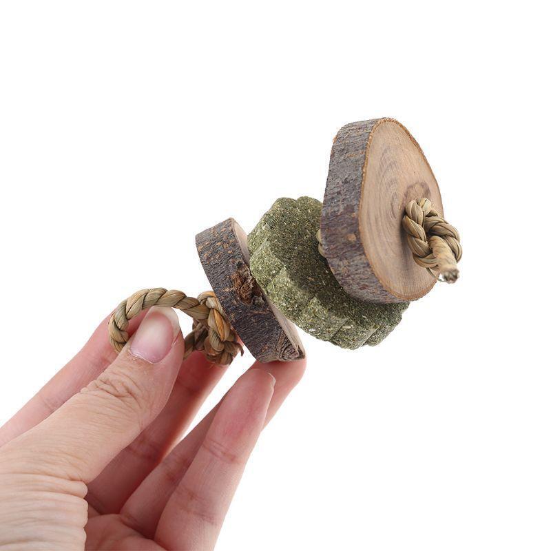 Small Animal Grass Cake String Wood Teeth Exercise for Rabbit Squirrel Hamster