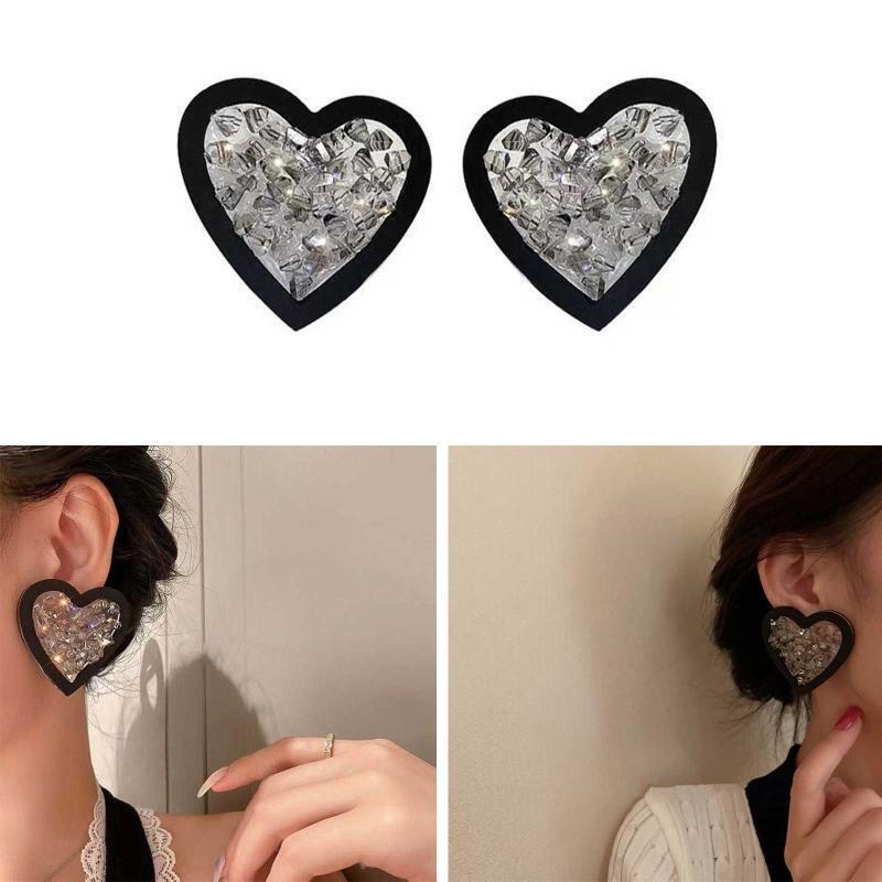 Heart Shape Sweet Stud Earrings Love Heart Earring for Women Girl Black White