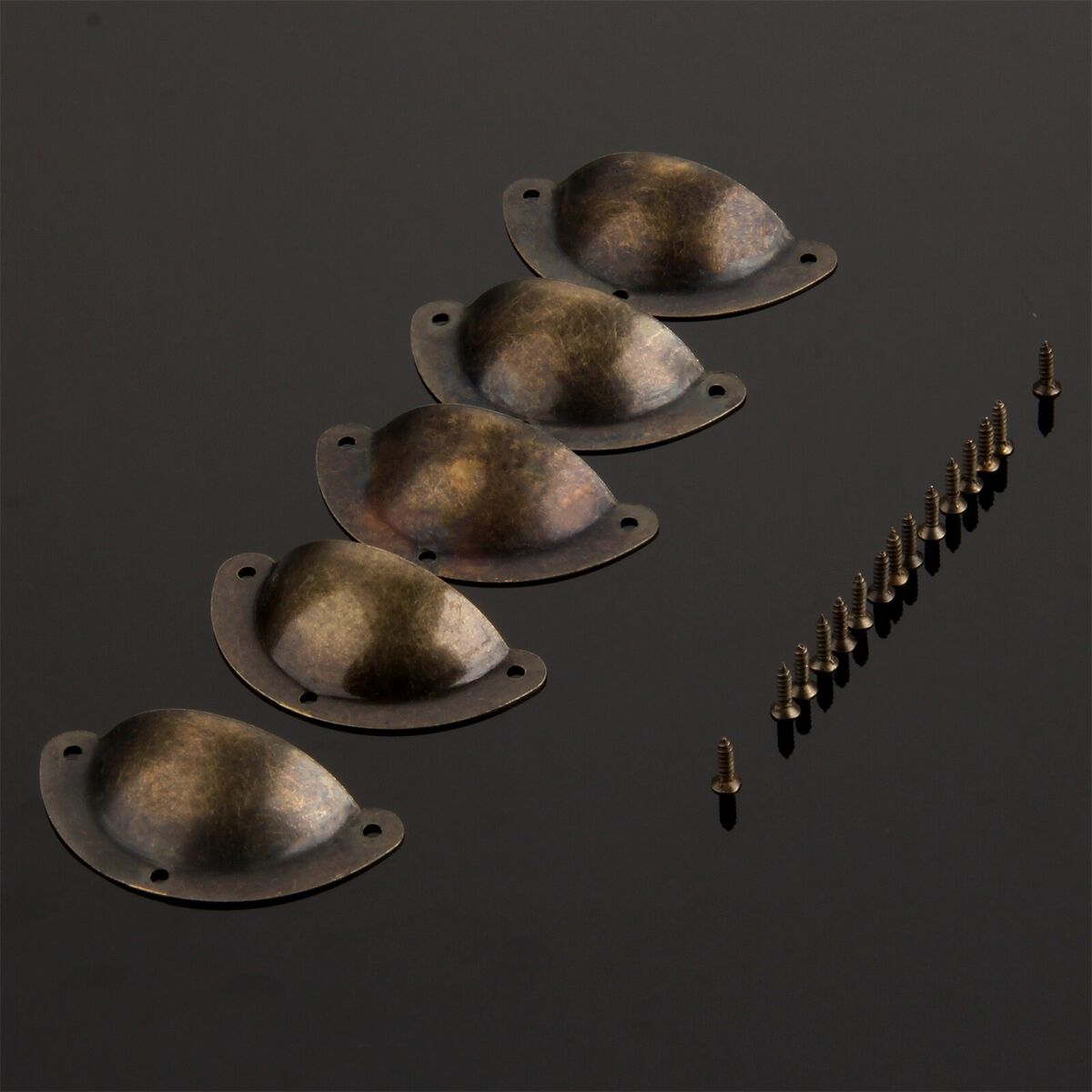 5x Creative Door Pulls Handle Drawer Wardrobe Cupboard Cabinet Bin Shell Knobs