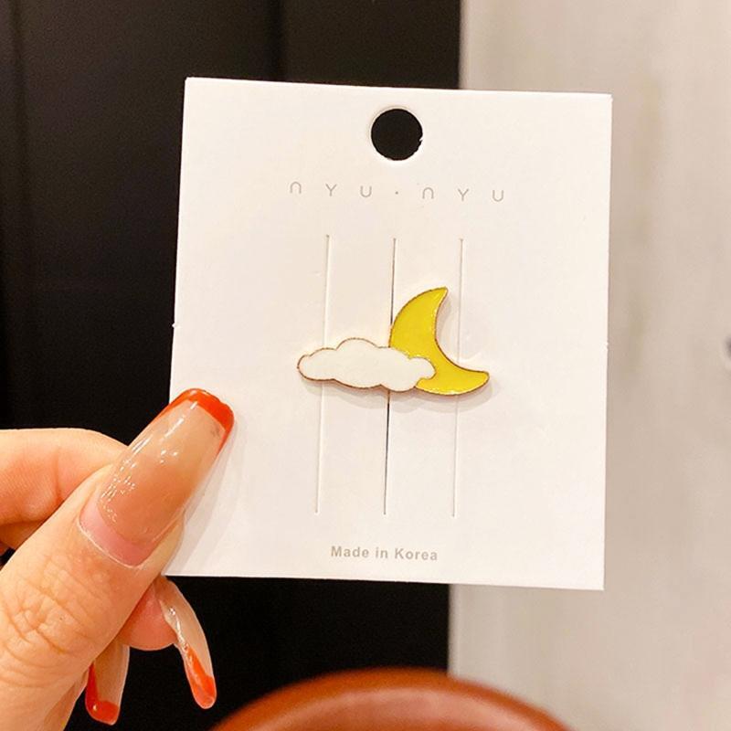 20 Pcs/Set Delicate Cartoon Brooch Pins Coats Scarves Shirts Clothes Bags Pins