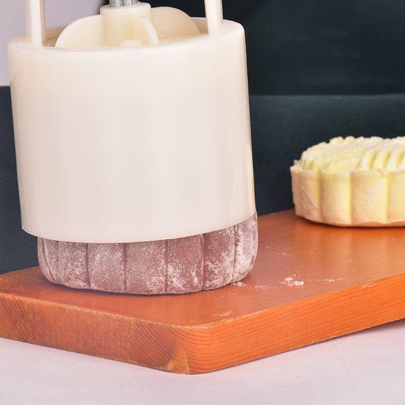 50g Mooncake Mold with 6pcs Flowers Stamps Hand Press Moon Cake Pastry Mould DIY