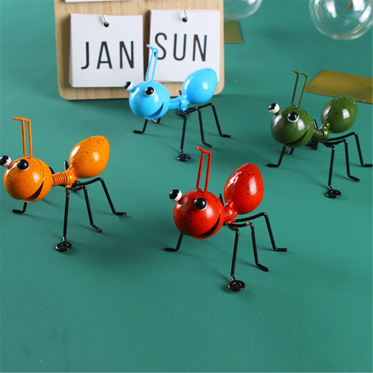 4PCS Garden Art Metal Sculpture Ant Ornament Cute Insect Art Garden Lawn Decor