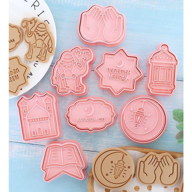 8 PCS Cookie Stamp Cookie Cutter Molds Set Plastic Material Cute DIY Cookie Mold