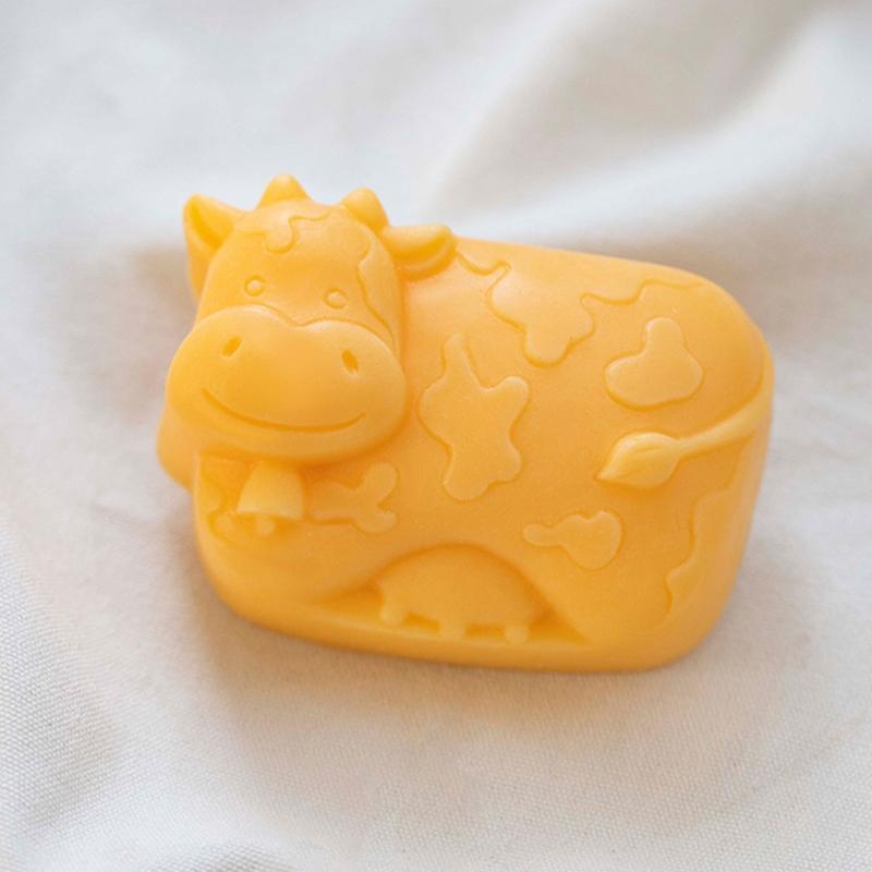 Ice Cube Soap Molds Cute Cows for Making Candle Gumpaste Chocolate Dough Gift