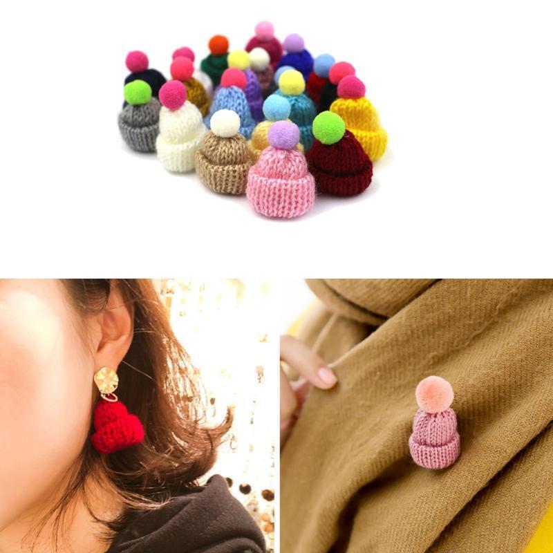 100 Pcs Handmade Mini Finger Hat Pom Pom Hat Jewelry Christmas Knit Hat Crafts