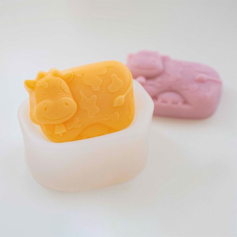Ice Cube Soap Molds Cute Cows for Making Candle Gumpaste Chocolate Dough Gift