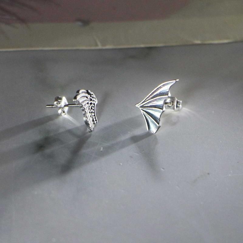 Asymmetric Angel Demon Wing Earrings Classic Temperament Distressed Stud Earring