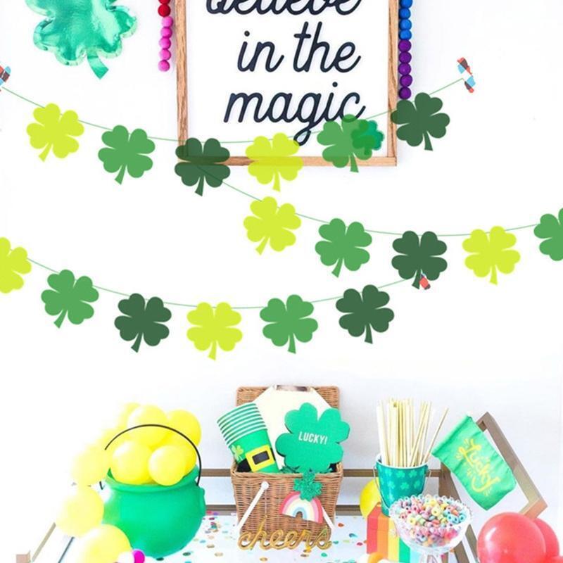 Saint Patricks Day Decors Shamrock Four Leaf Banner Flag Ballon Cake Toppers
