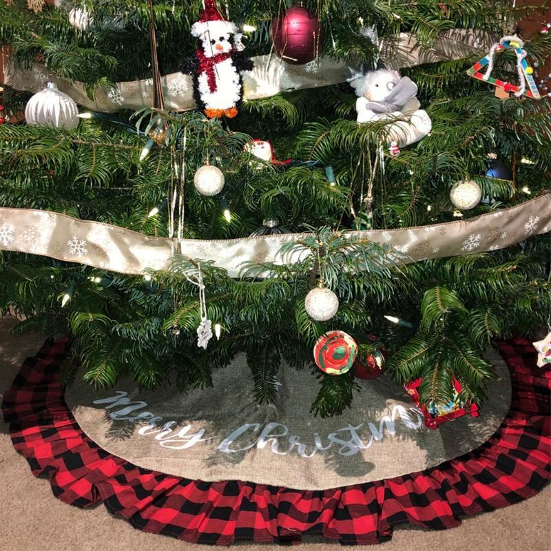 Christmas Tree Skirt Red and Black Buffalo Check Plaid Tree Skirt with Snowflake