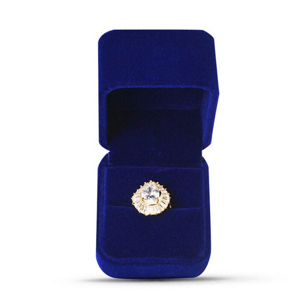 Classic Velvet Ring Jewelry Display  Proposal Wedding
