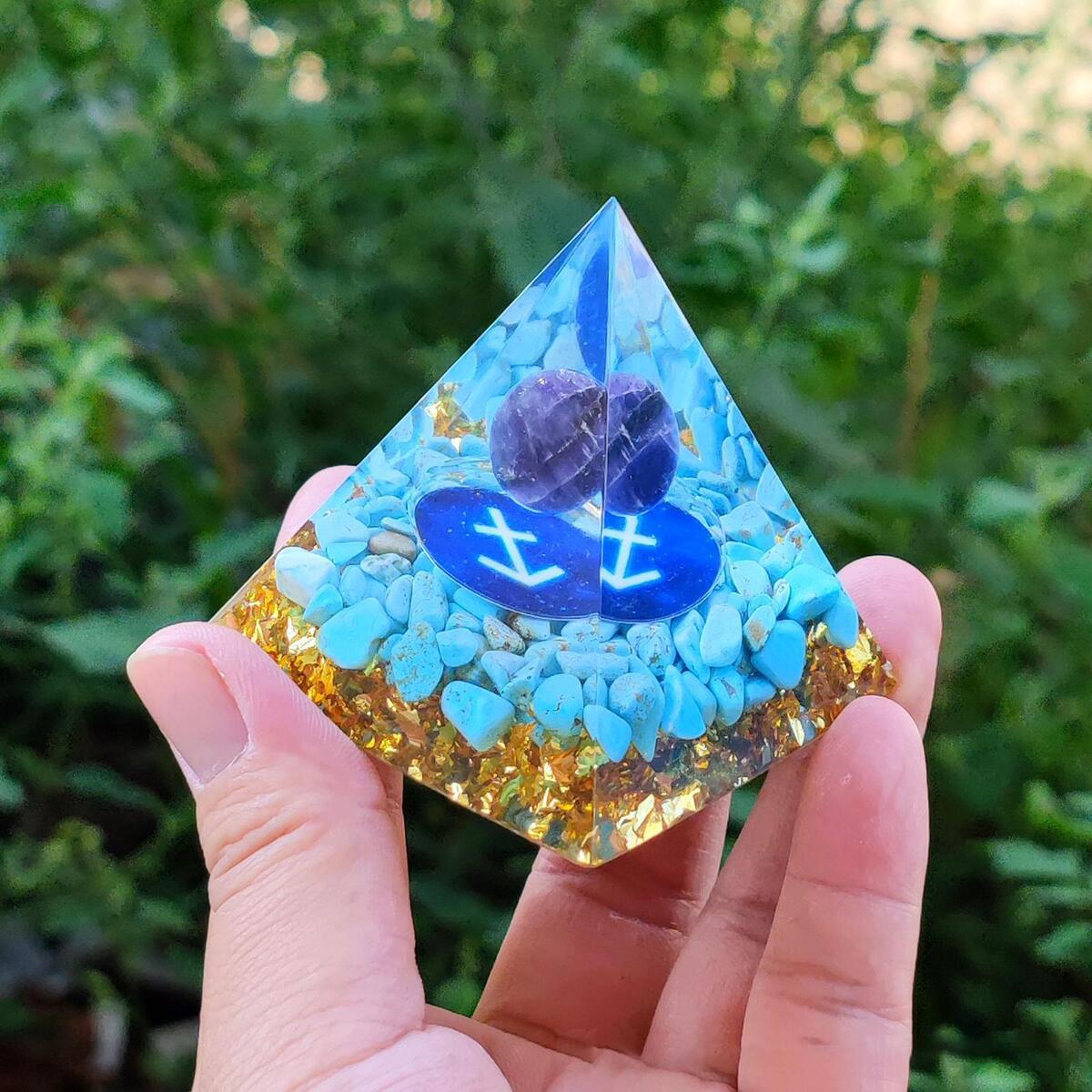 60mm Crystal Pyramid Positive Energy Pyramid Meditation Yoga Stone Lucky