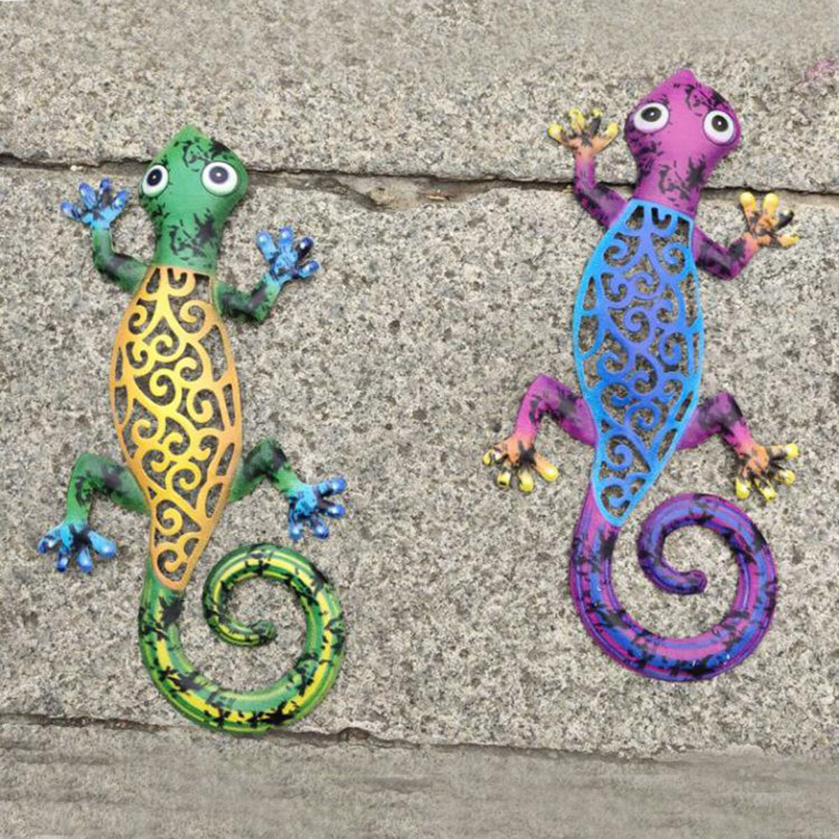 2pcs Painted   Outdoor Garden Wall Hanging  decor for art