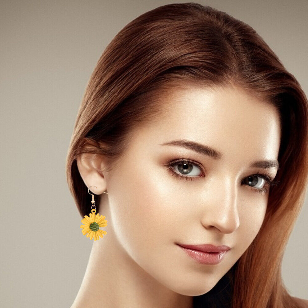 Korean Daisy Hook Dangle Earrings Women Sweet Flower Ear Jewelry (Yellow)