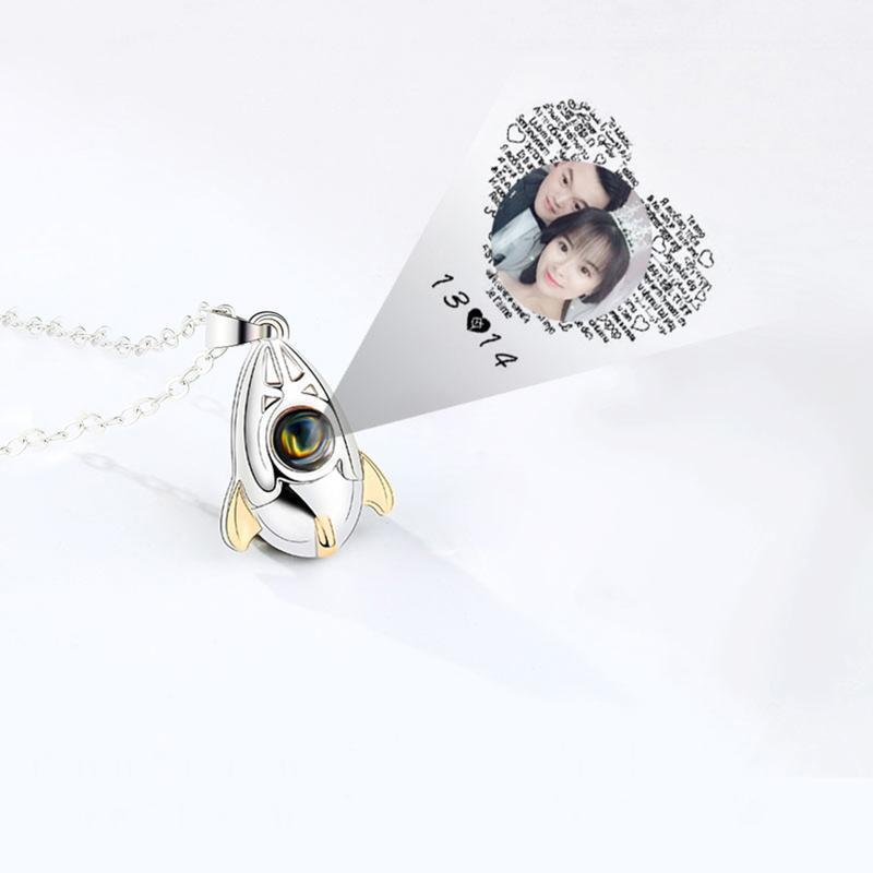 2 PCs Spaceman Couple Necklace Birthday Valentine's Day Gift for Girlfriend