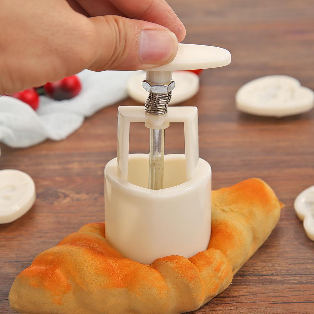 Round Ice Skin Mooncake Molds Hand Pressure Heart Cutter Pastry Bake Tools