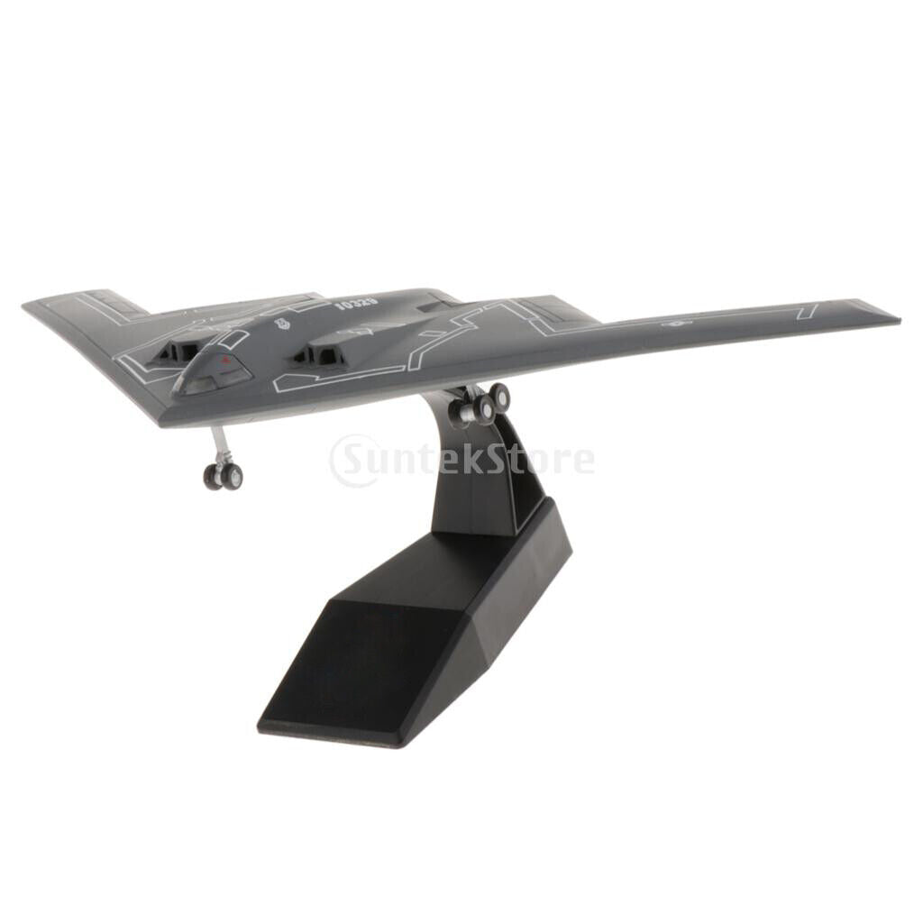 1:200 Scale B-2 Bomber     Plane Collectibles w/ Stand