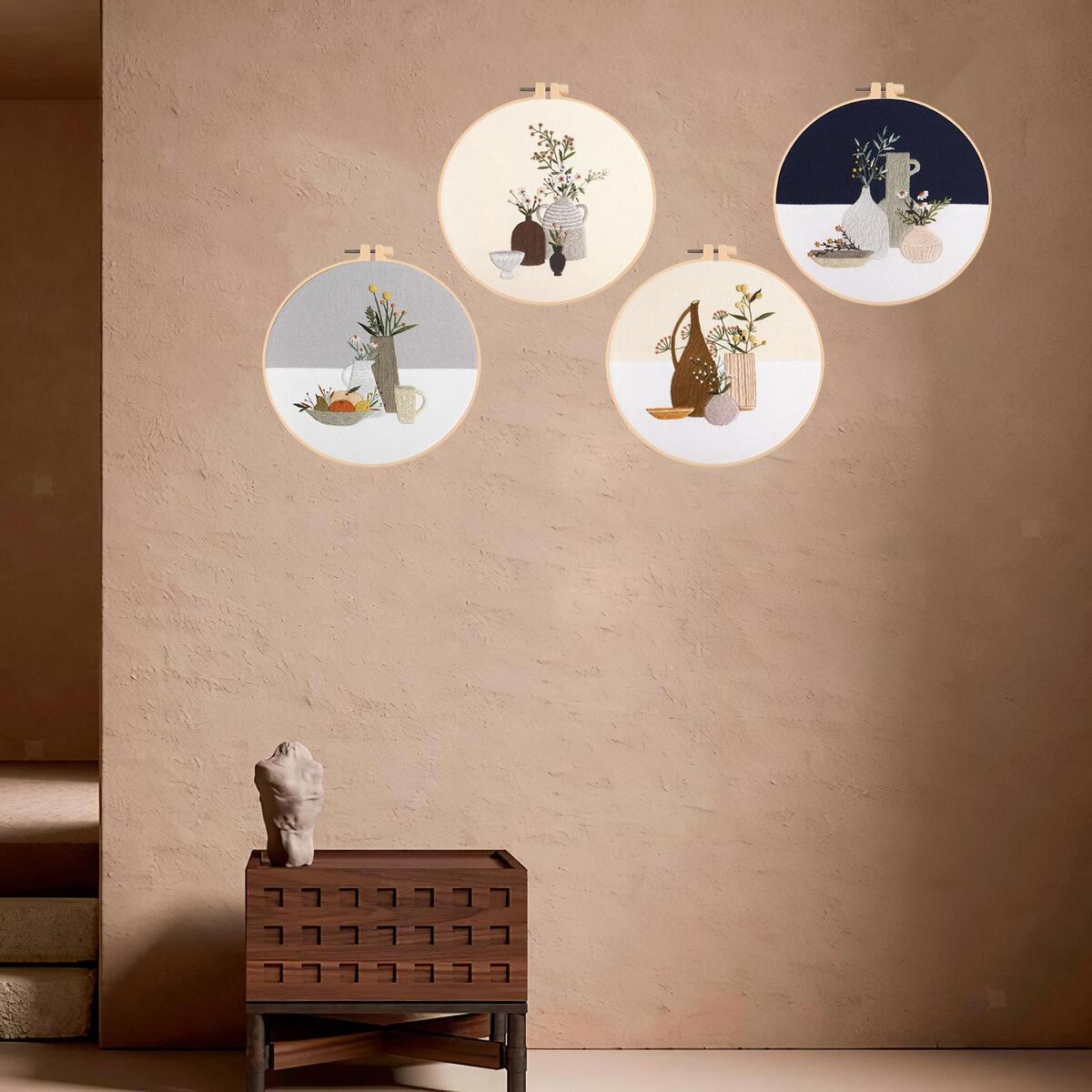 Fityle Set of 4  Embroidery Kit  with Hoop Beautiful