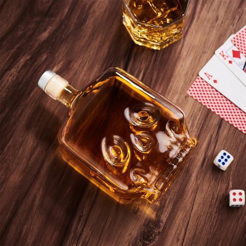 Glass Whiskey Decanter with Wine Stopper Transparent for Alcohol Bourbon Liquor