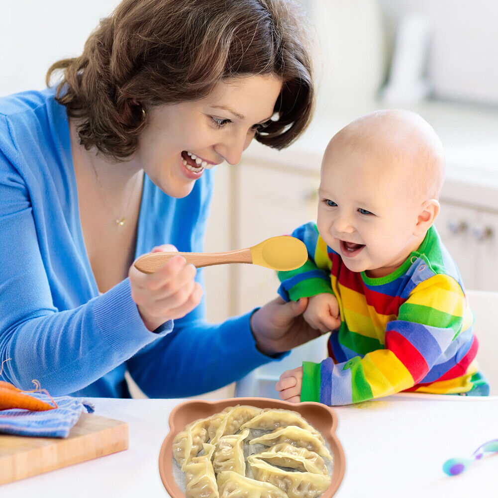 Children Dishes Baby Silicone Sucker Feeding Bowl Kid Dining Plate (Red)