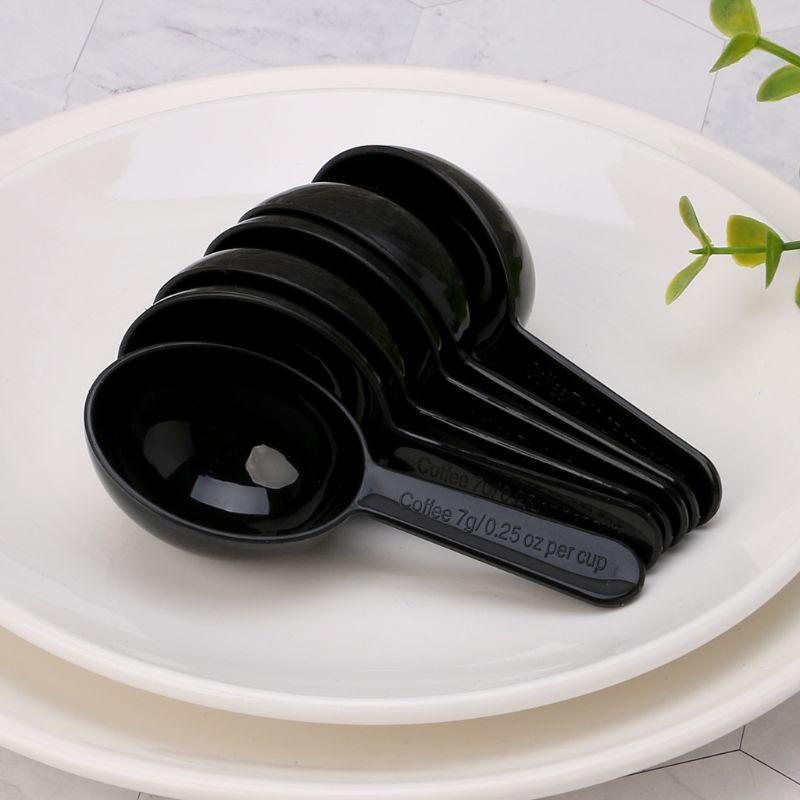 Plastic Food Spoon Pour and Put  Convenient Nutrition Food Making Supplies