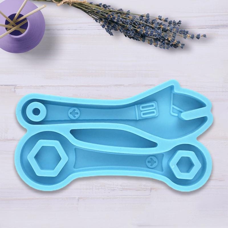 Handicrafts Jewelry DIY Mold Glossy Spanner Keychain Decoration Casting Mold