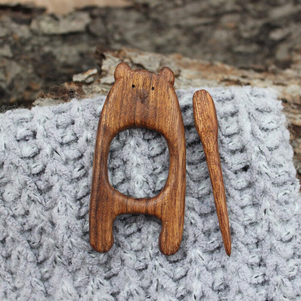 Wooden Animal Brooch DIY Craft Badge Cartoon Pin Sweater Clasp (Bear)