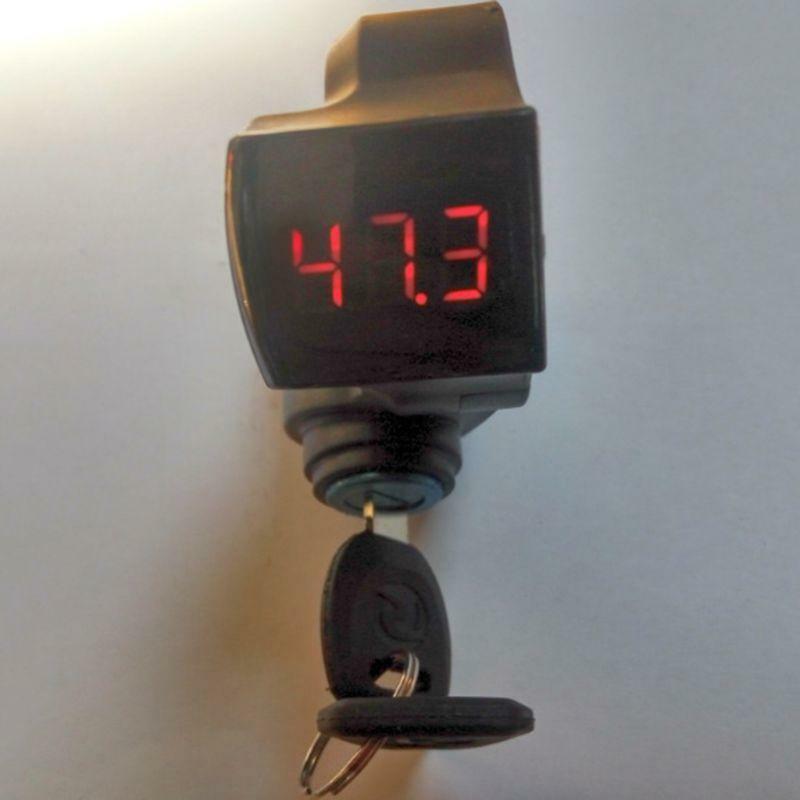 1 Set 12V-99V E-Bike Voltage Display Battery Indicator With Lock LCD 3 Wires