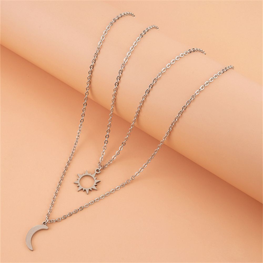 Day Gift Couple Pendant Clavicle Necklace Moon Sun Necklace Family Jewelry