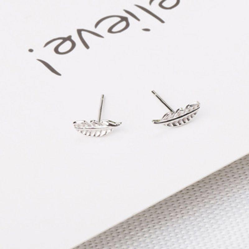 1 Pair Creative Feather Shape Ear Pins Elegant Copper Mini Earrings Bridal