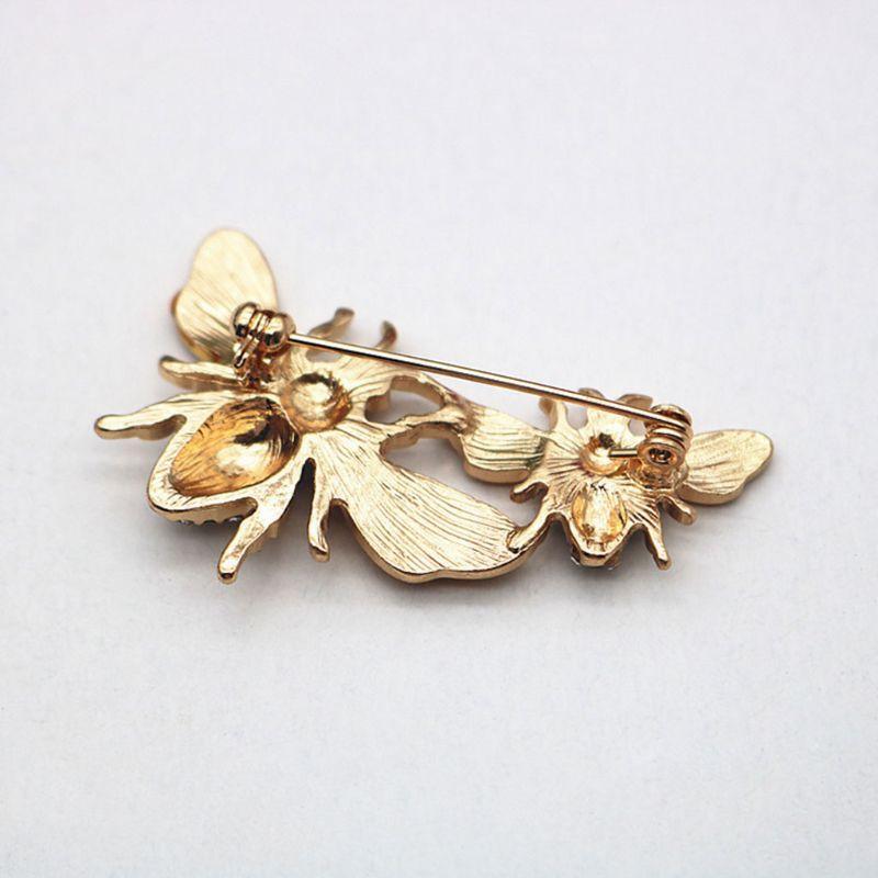 Delicate Sweater Collar Dresses Bee Brooch Bee Diamond Insect Pin for Women Girl