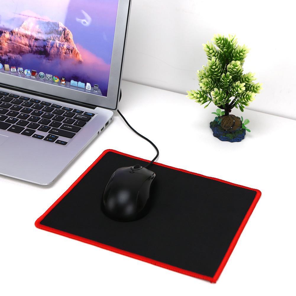 Gaming Mouse Pad 25x21cm Lock Edge Rubber Speed Mouse Mat for PC Laptop