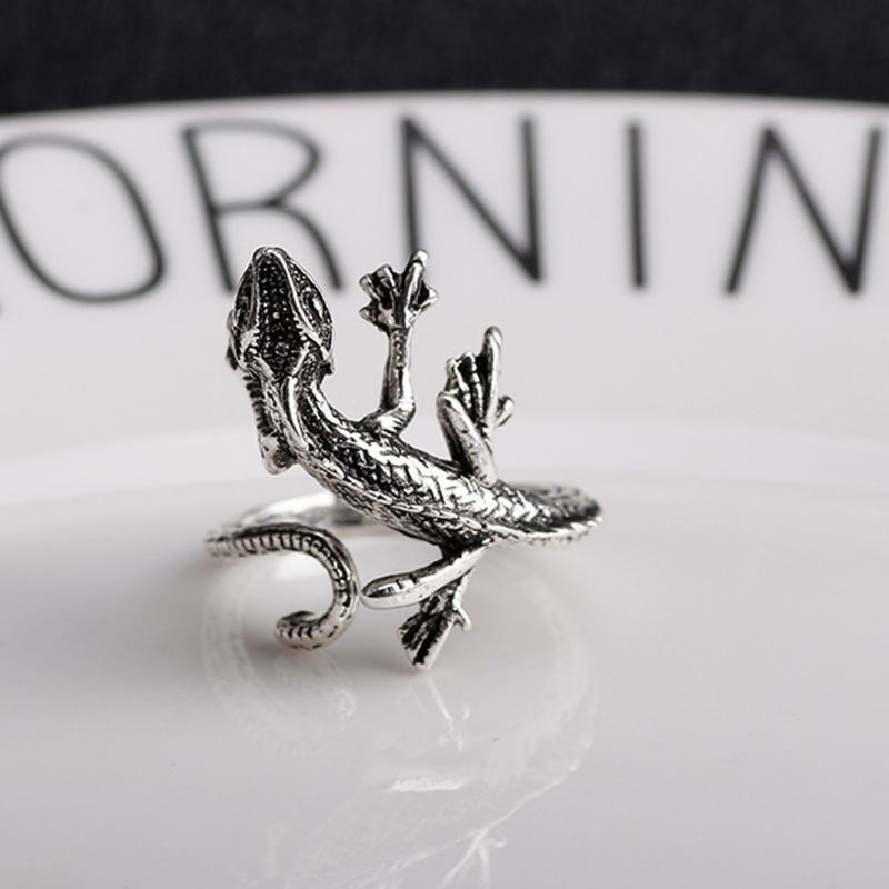 Ancient Metal Lizard Rings Men Rock Punk Biker Ring for Women Animal Jewelry